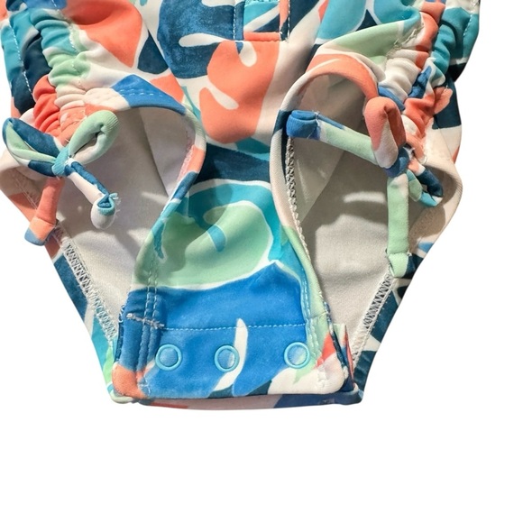 Old Navy Baby Girls Zip Front  Rashguard One-Piece Swimsuit Size 0-3 M UPF 50 - Picture 5 of 8
